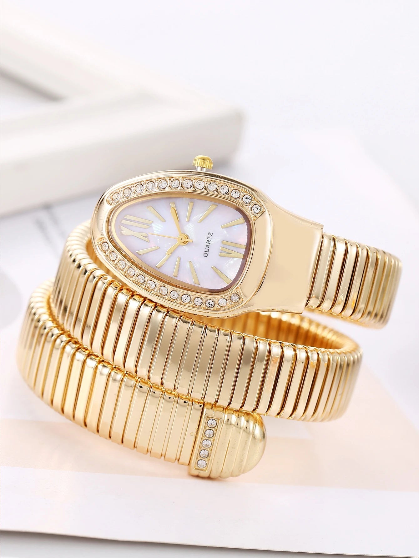 1 piece diamond studded elastic winding snake shaped exquisite wristwatch - The Shack