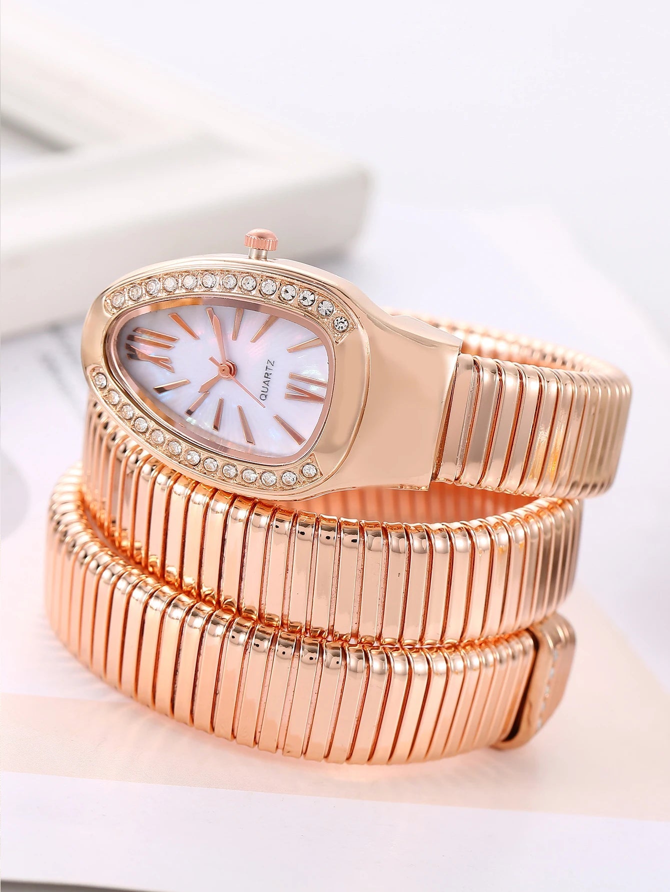 1 piece diamond studded elastic winding snake shaped exquisite wristwatch - The Shack