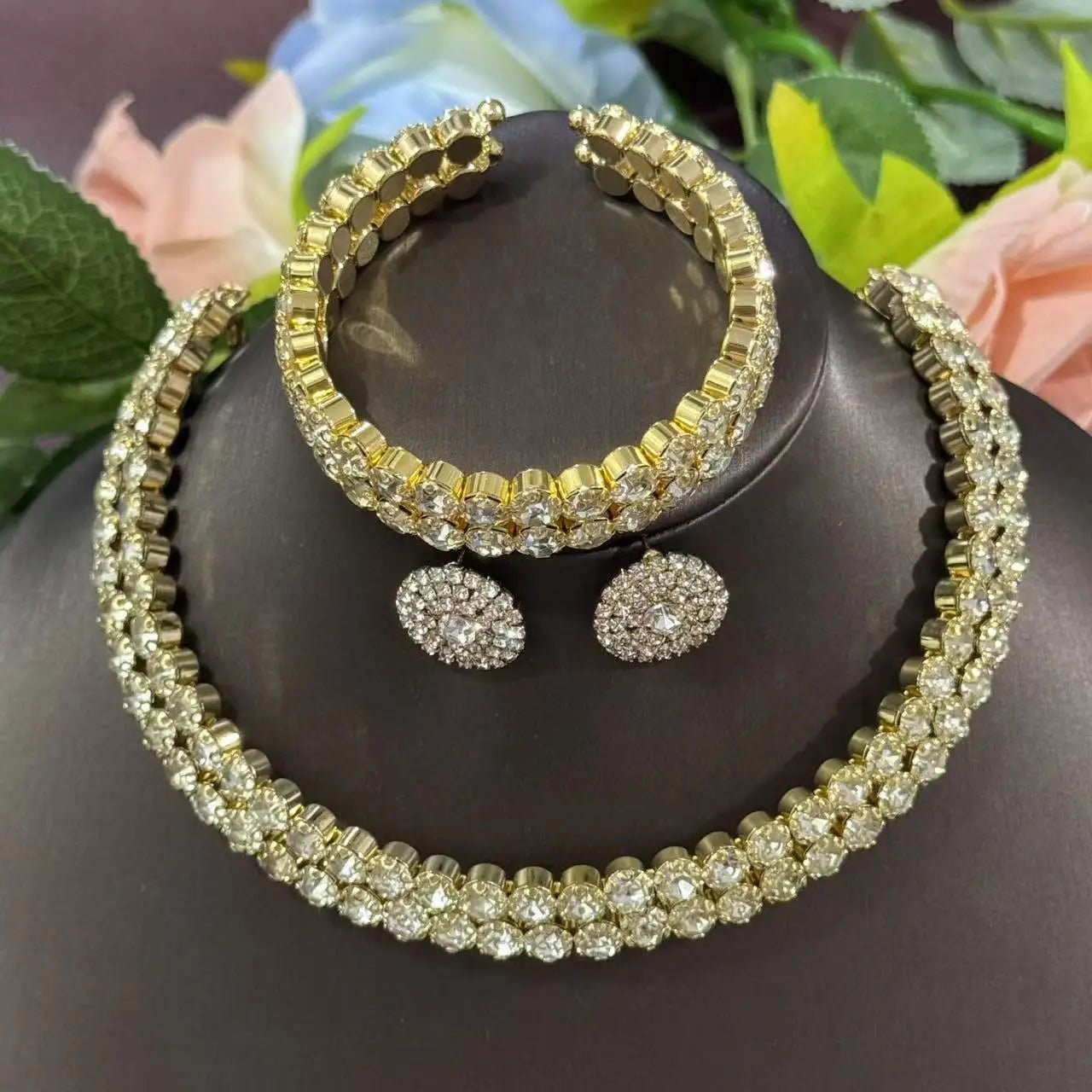 1 necklace, 1 pair of earrings, 1 bracelet, fashionable crystal, 3 - piece set, rhinestone claw chain, diamond inlaid collar jewel - The Shack